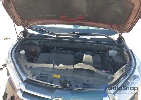 2018 Toyota Highlander Xle from USA, damaged, VIN 5TDJZRFH6JS886819